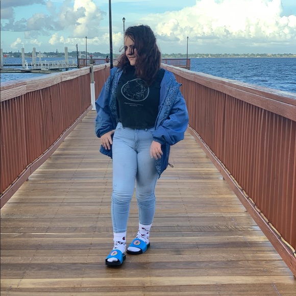 Meet your Posher, Sam - Picture 1 of 1